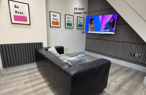 Living Area at 365A Ecclesall Road